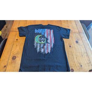 Oregon Ducks Men Black Graphic T-Shirt Distressed American Flag Puddles Size M